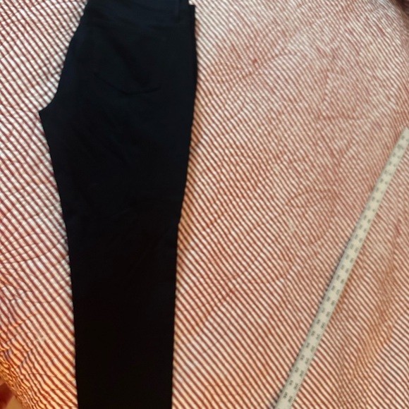 Black Skinny Jeans with Sleek Fit - Picture 1 of 6